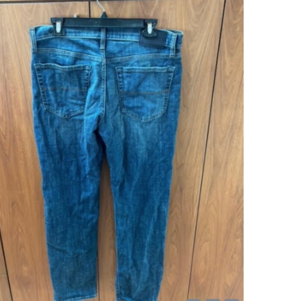 Lucky Brand Blue Jeans, 33/32